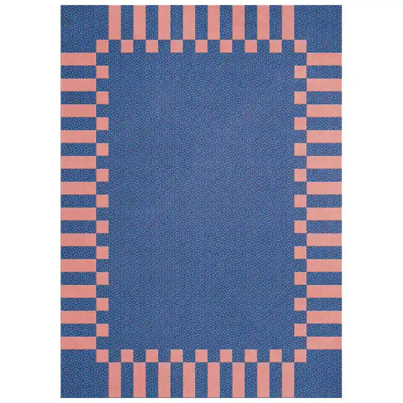 Aktuell Teppich Frame von Tekla Severin Layered